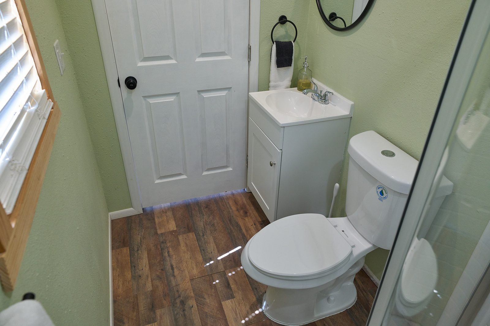 Club house · Bathroom & Shower 1